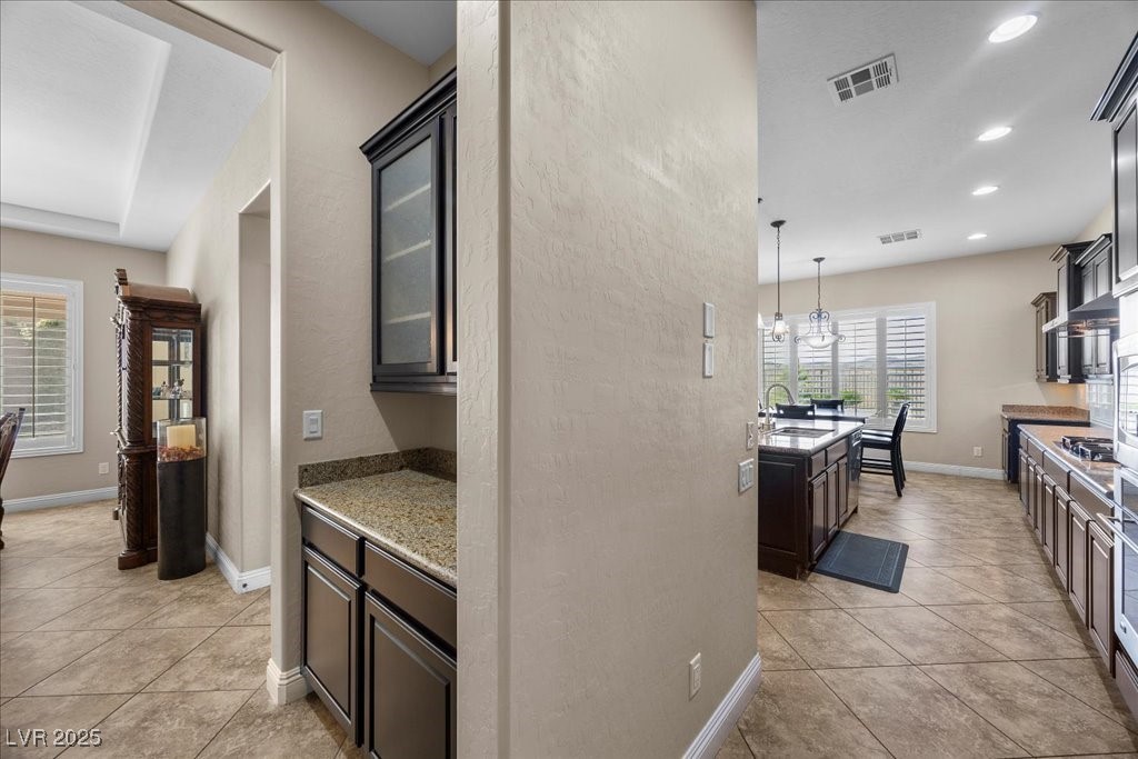2577 Luberon Drive, Henderson, Nevada image 15