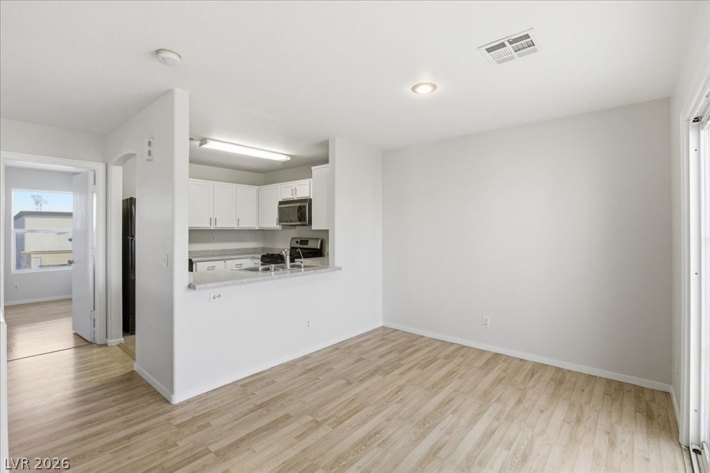 1124 Burnt Sky Avenue