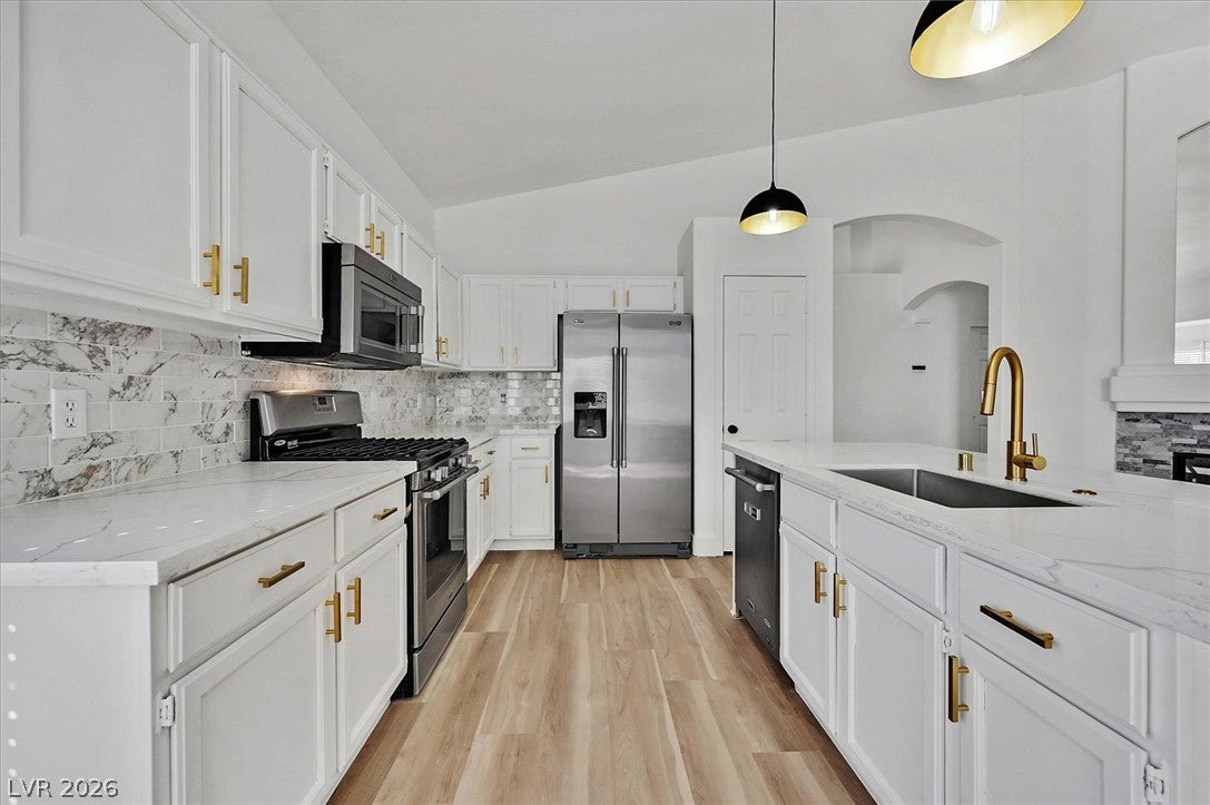 8433 Sea Glen Drive