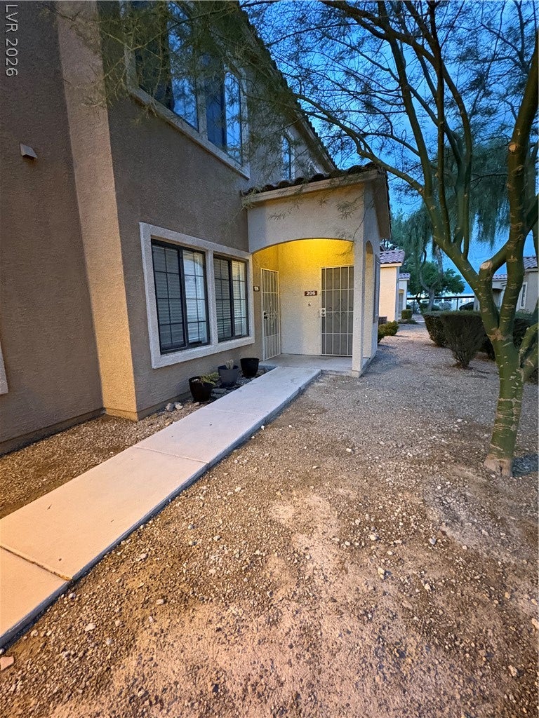 2131 Hussium Hills Street 206
