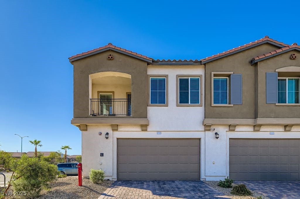 275 Callen Falls Avenue 2125