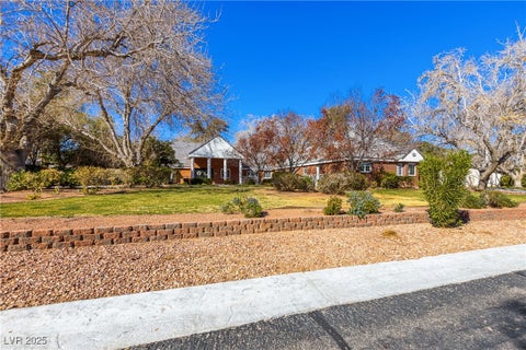 Photo of 7229 Mira Vista Street, Las Vegas, NV 89120 (MLS # 2659377)