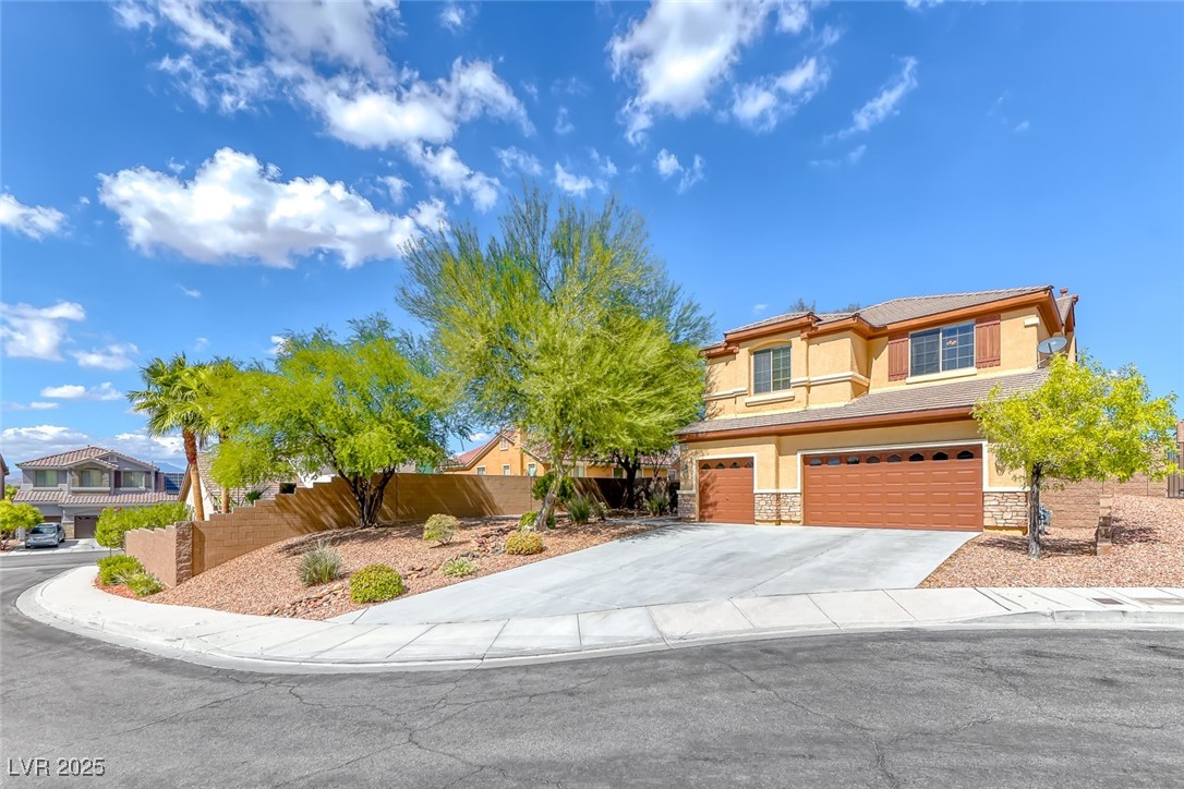 2736 Neidpath Court