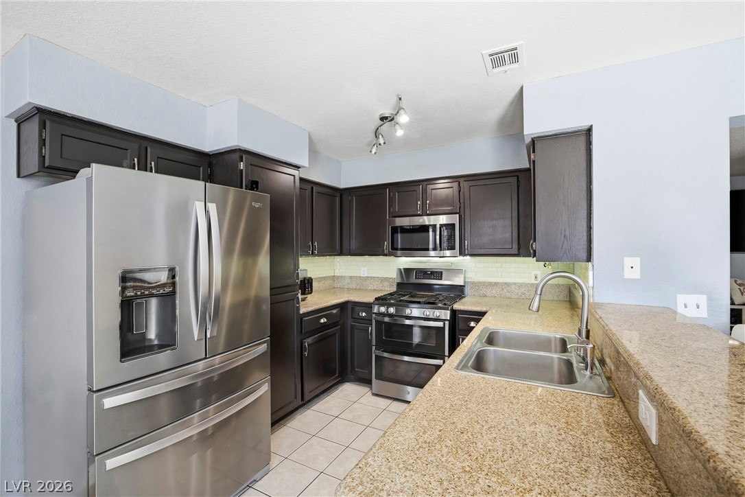 2661 Churchill Circle