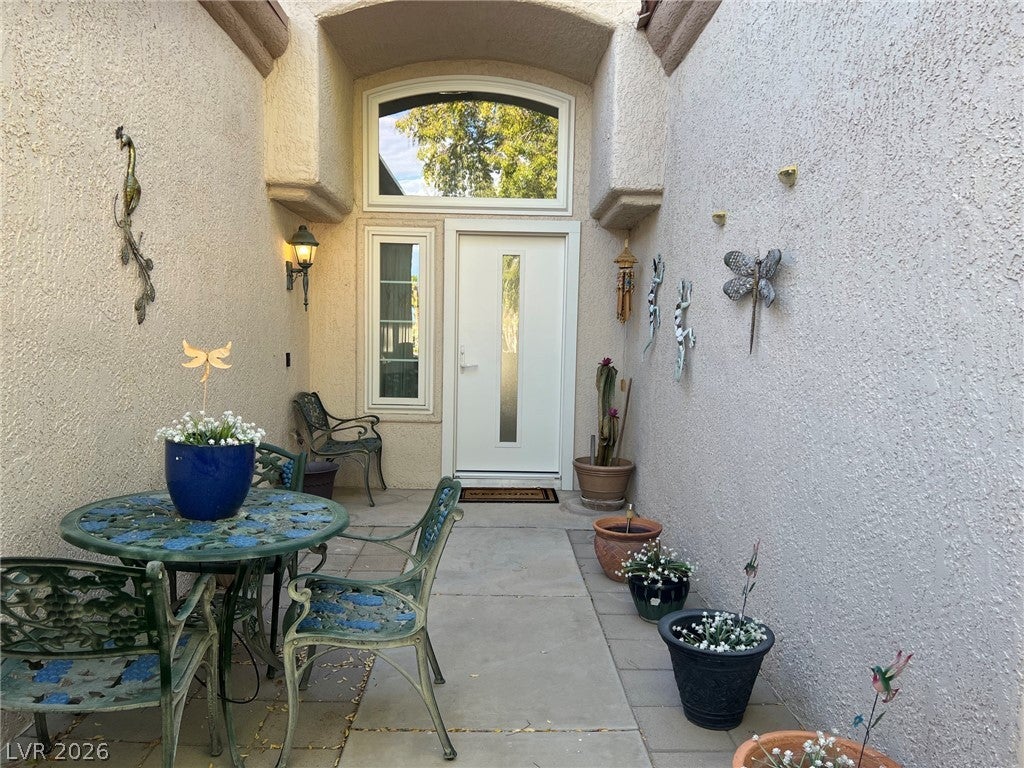 2833 Sungold Drive
