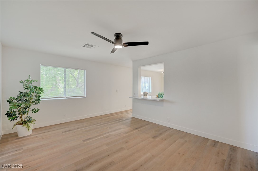 5071 Pioneer Avenue #203, Las Vegas, Nevada image 6