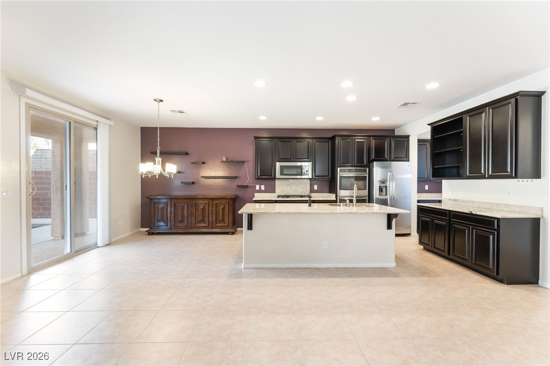 7557 Old Compton Street