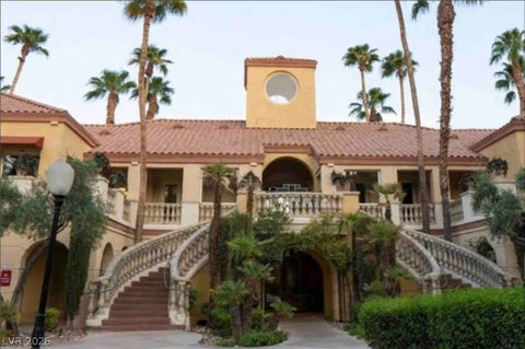 Photo of 220 E Flamingo Road #320, Las Vegas, NV 89169 (MLS # 2805580)