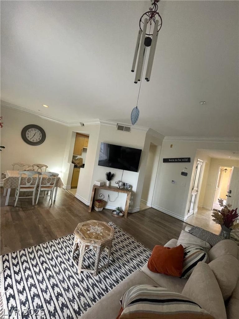 220 E Flamingo Road 320