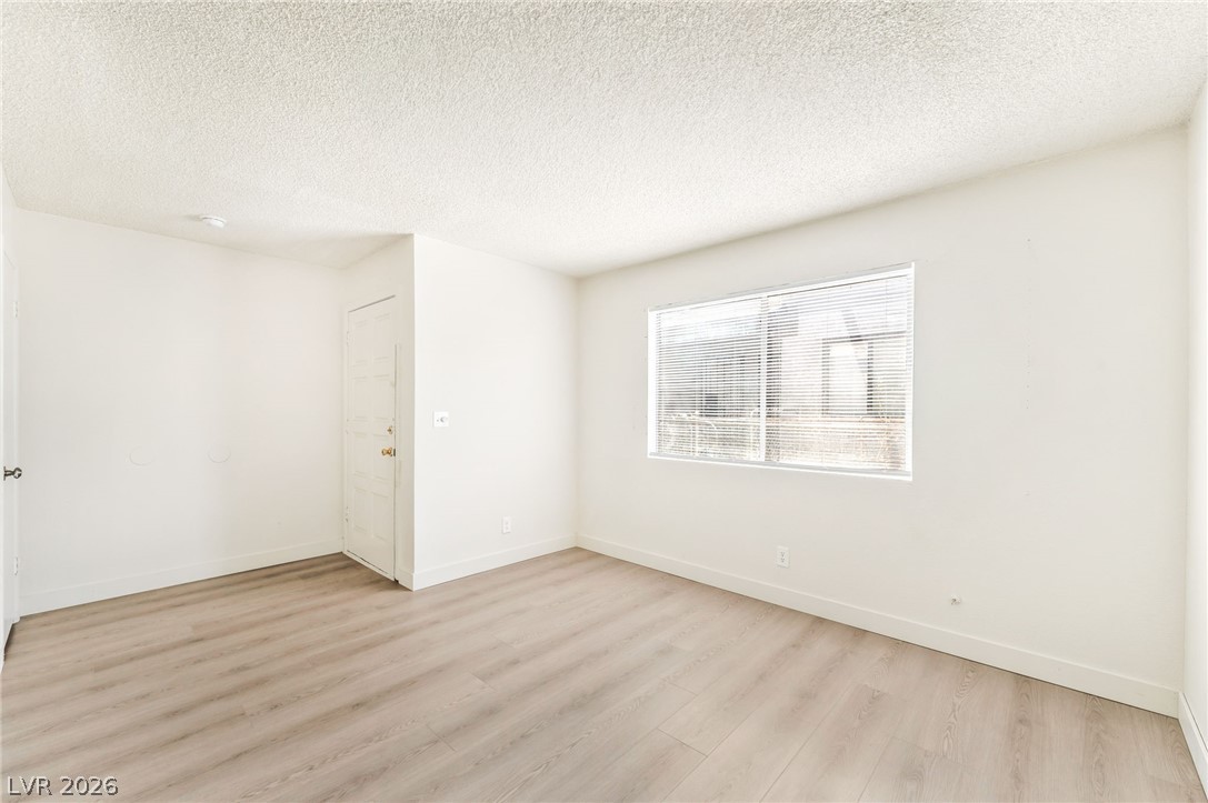 5309 W Cheyenne Avenue 2