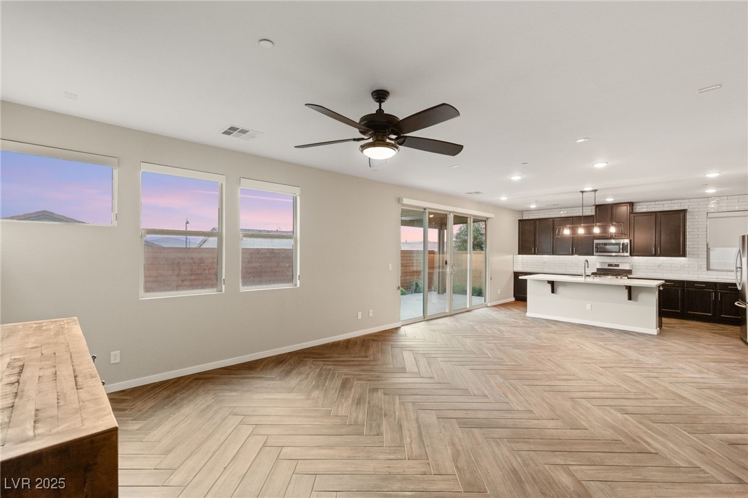 2613 Adesso Place