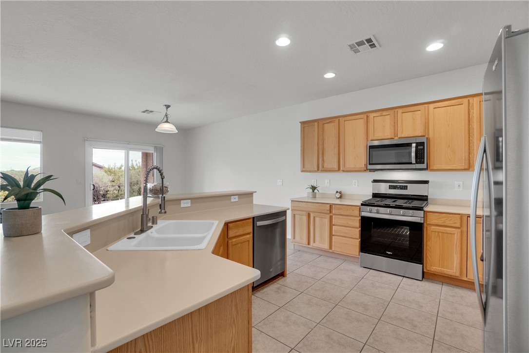 2343 Galilean Moon Street, Henderson, Nevada image 6