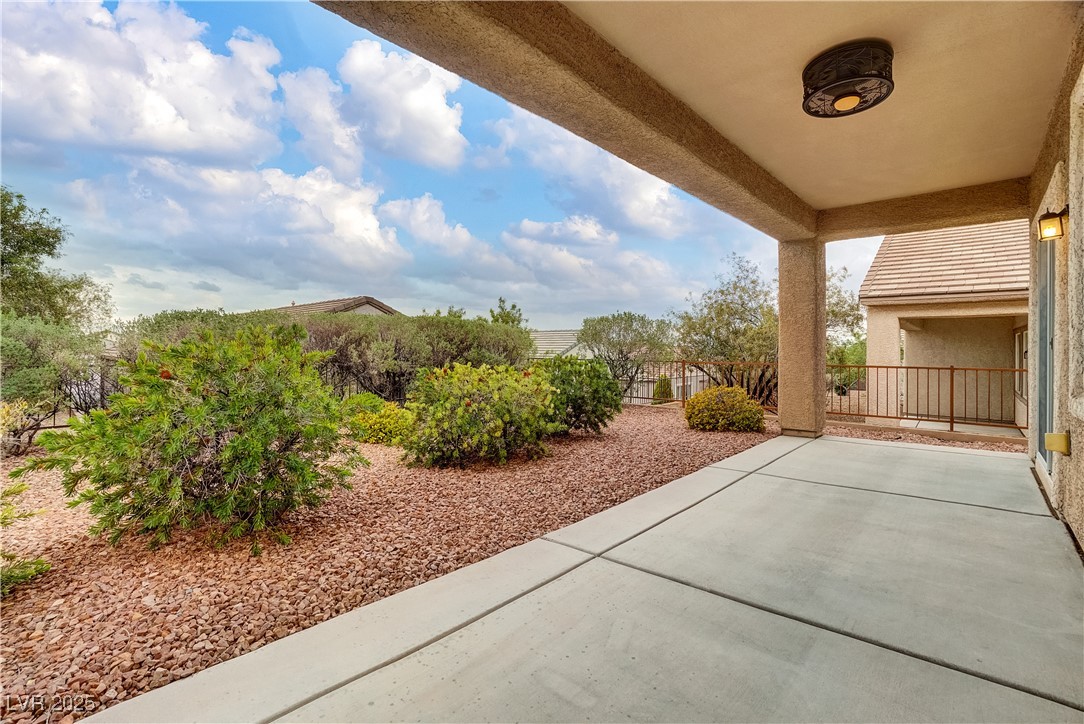 2343 Galilean Moon Street, Henderson, Nevada image 31