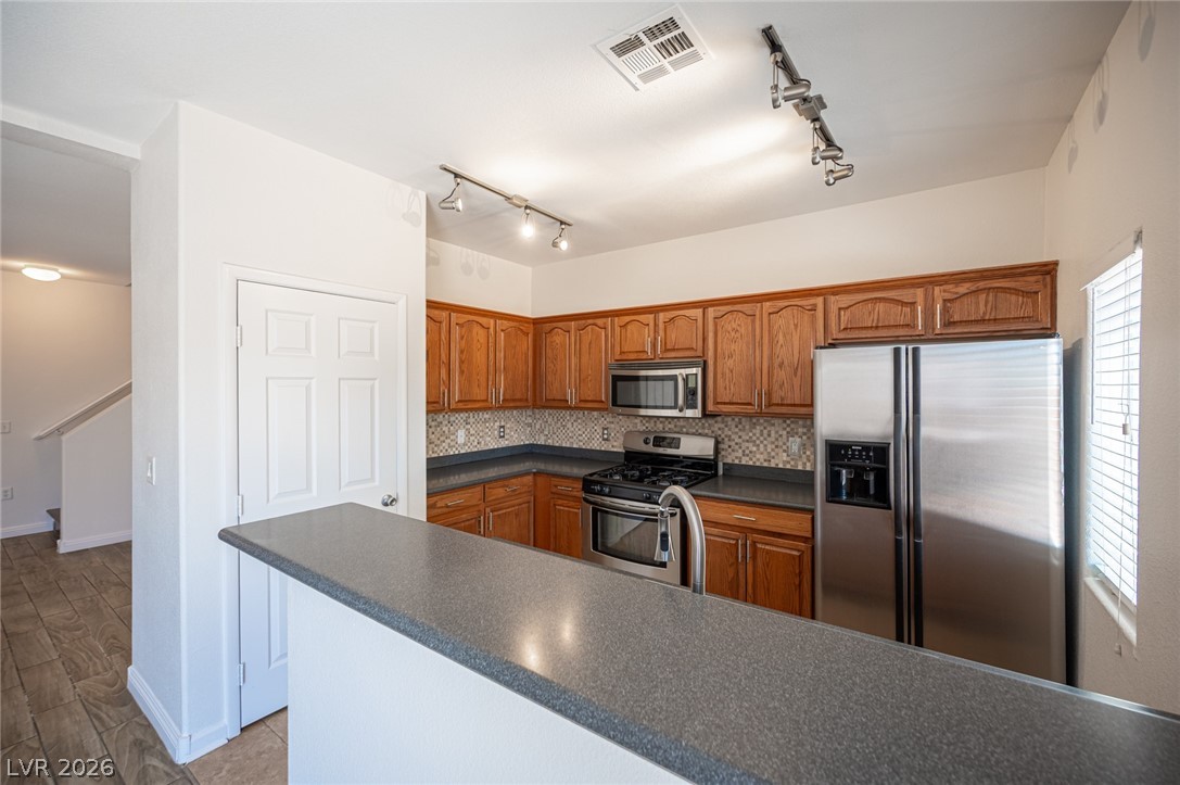 3929 Pepper Thorn Avenue 3