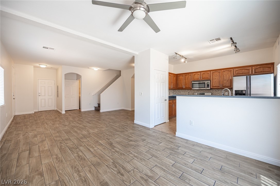 3929 Pepper Thorn Avenue 3