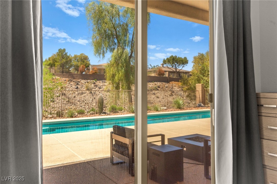 29 Plum Hollow Drive, Henderson, Nevada image 34