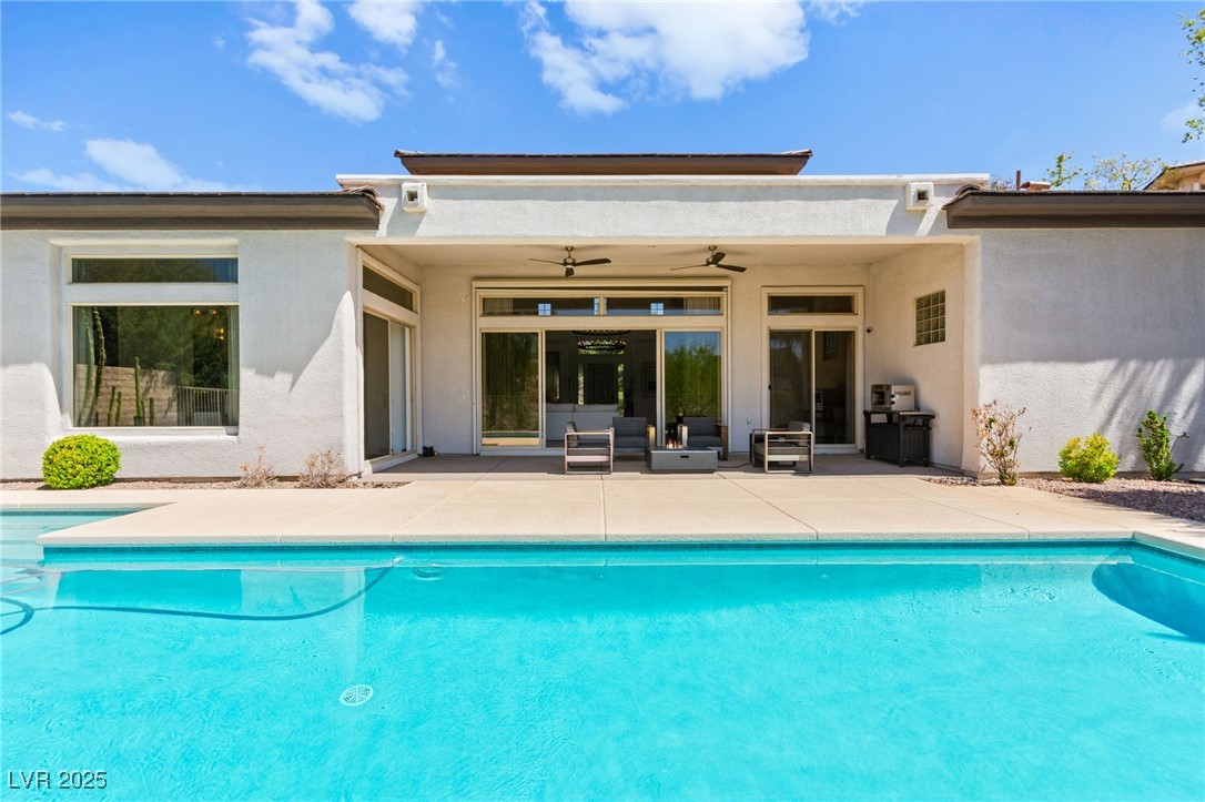 29 Plum Hollow Drive, Henderson, Nevada image 5