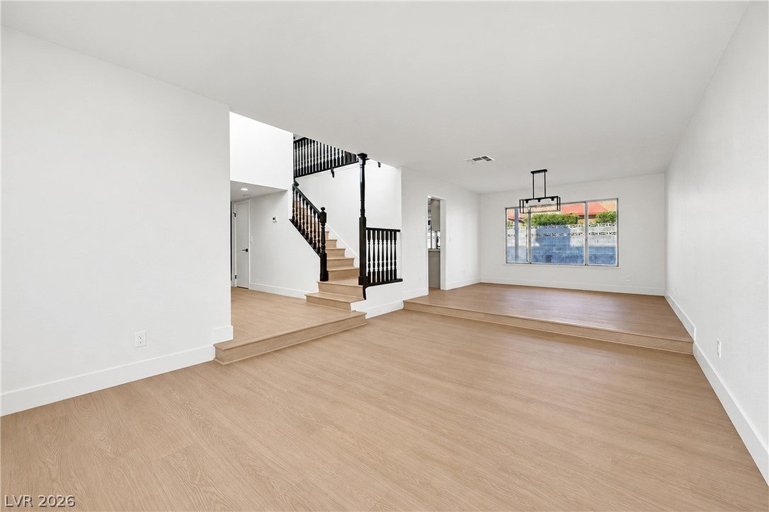 2112 Verdinal Drive