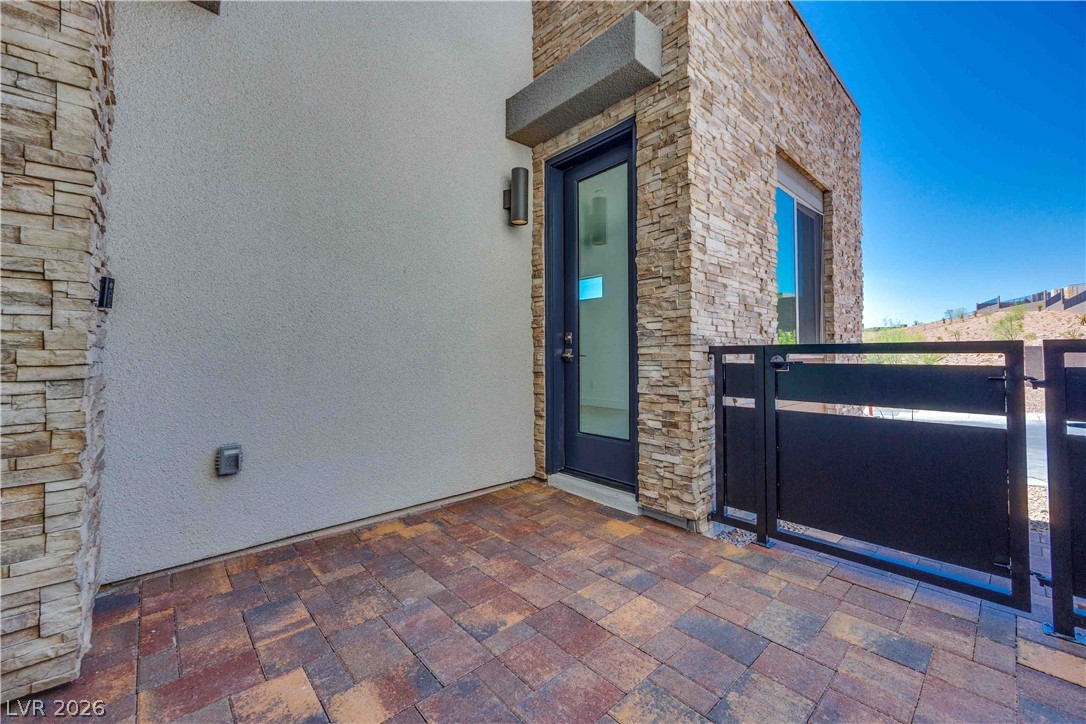 215 Sailing Sunset Way