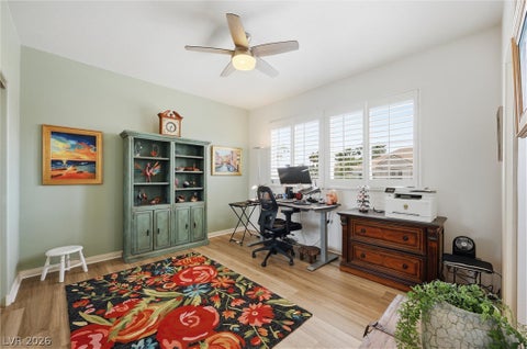Tiny photo for 7908 Clock Tower Court, Las Vegas, NV 89117 (MLS # 2777946)