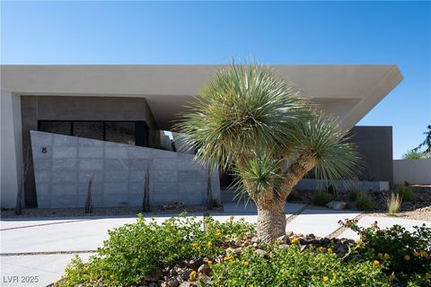 8 Chisel Crest Court Henderson NV 89012