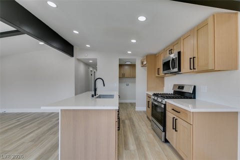 Mobile Home For Sale - 3167 Comitan Lane<br/> Clark County, Las Vegas, NV 89122