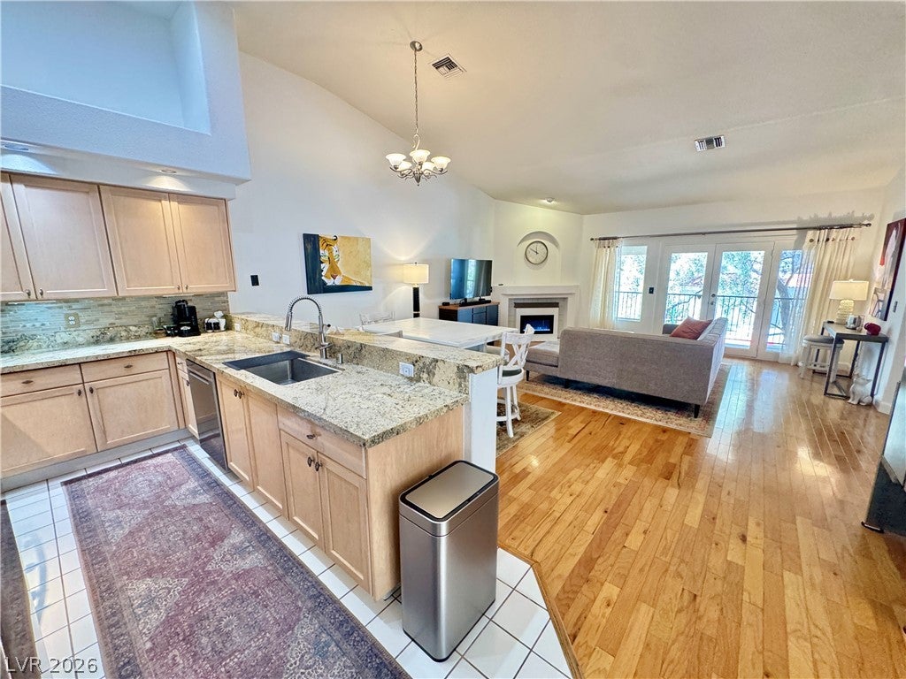 7652 Rolling View Drive 202