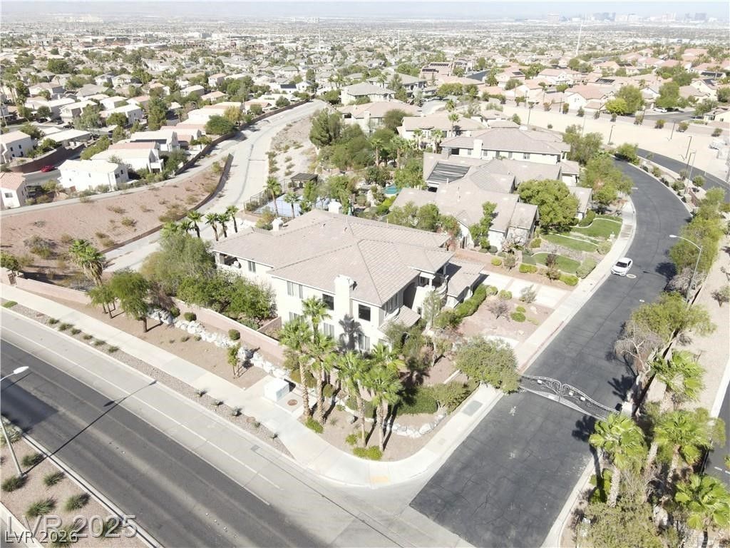 Photo of 861 Majestic Ridge Court, Henderson, NV 89052 (MLS # 2754483)