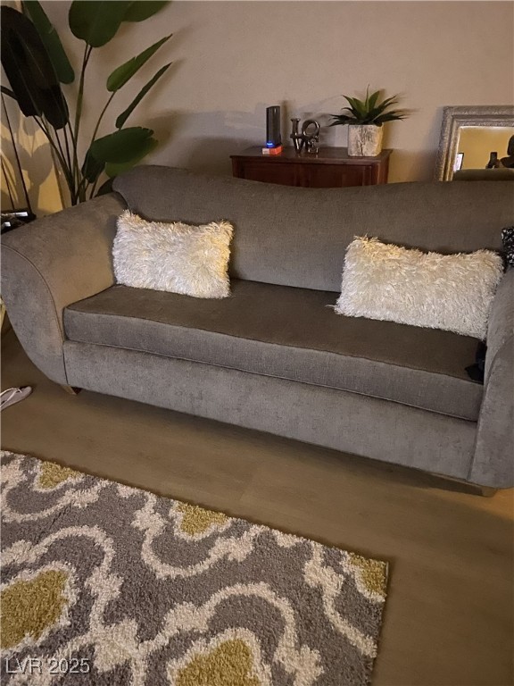 Properties 3 750 S Royal Crest Circle 342