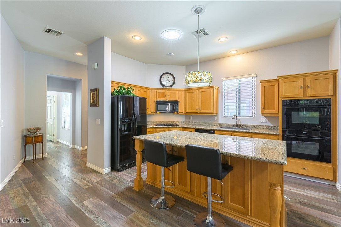 1004 Viale Placenza Place