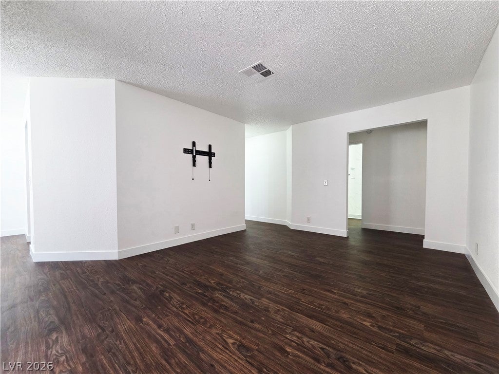 3151 Soaring Gulls Drive 1060