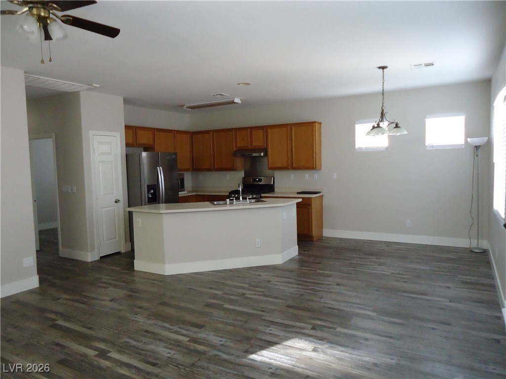 7020 Flowering Willow Street