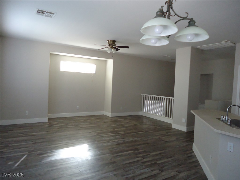 7020 Flowering Willow Street