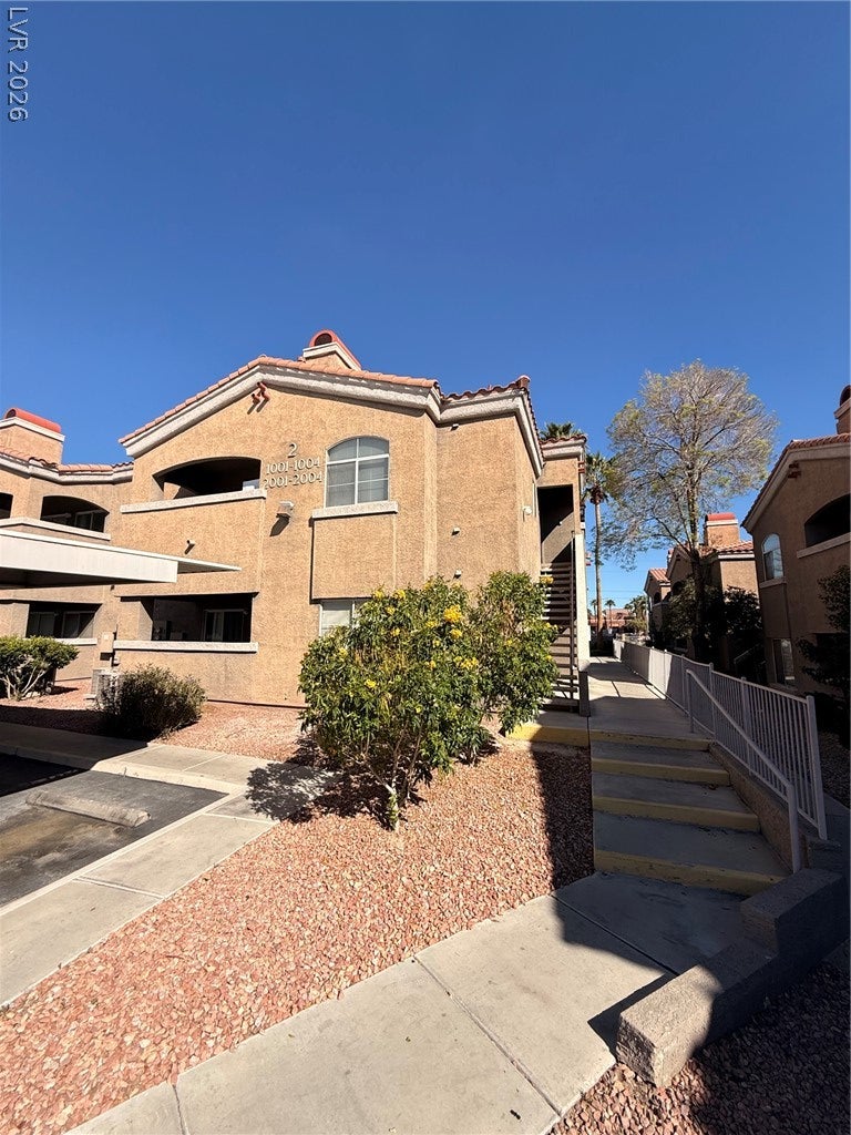 5525 W Flamingo Road 1003