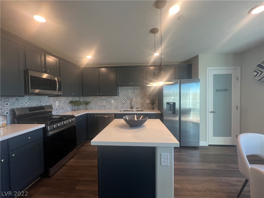 Photo 6 of 22 of 312 Silva Place townhome