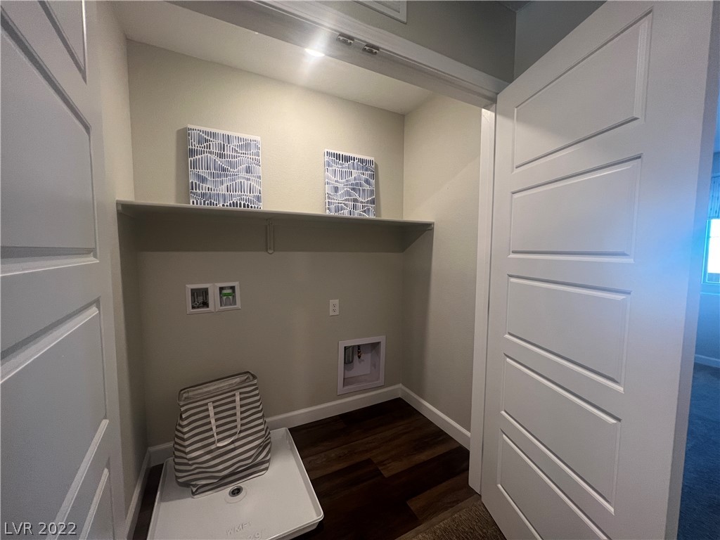 Photo 14 of 22 of 312 Silva Place townhome