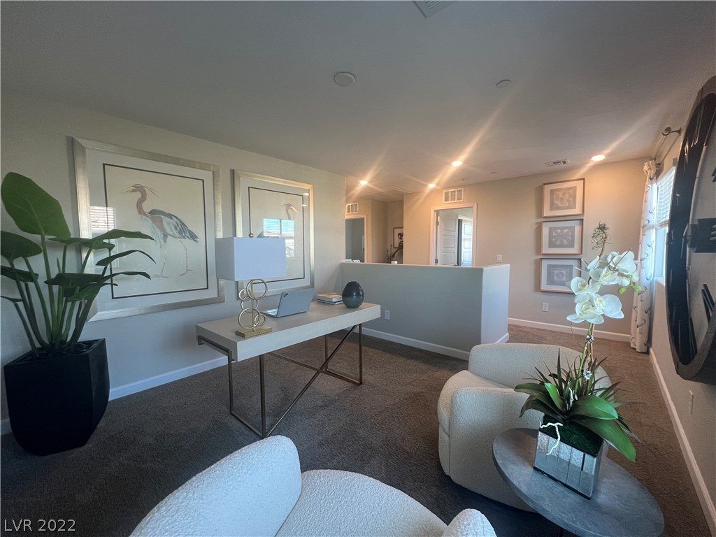 Photo 9 of 22 of 312 Silva Place townhome