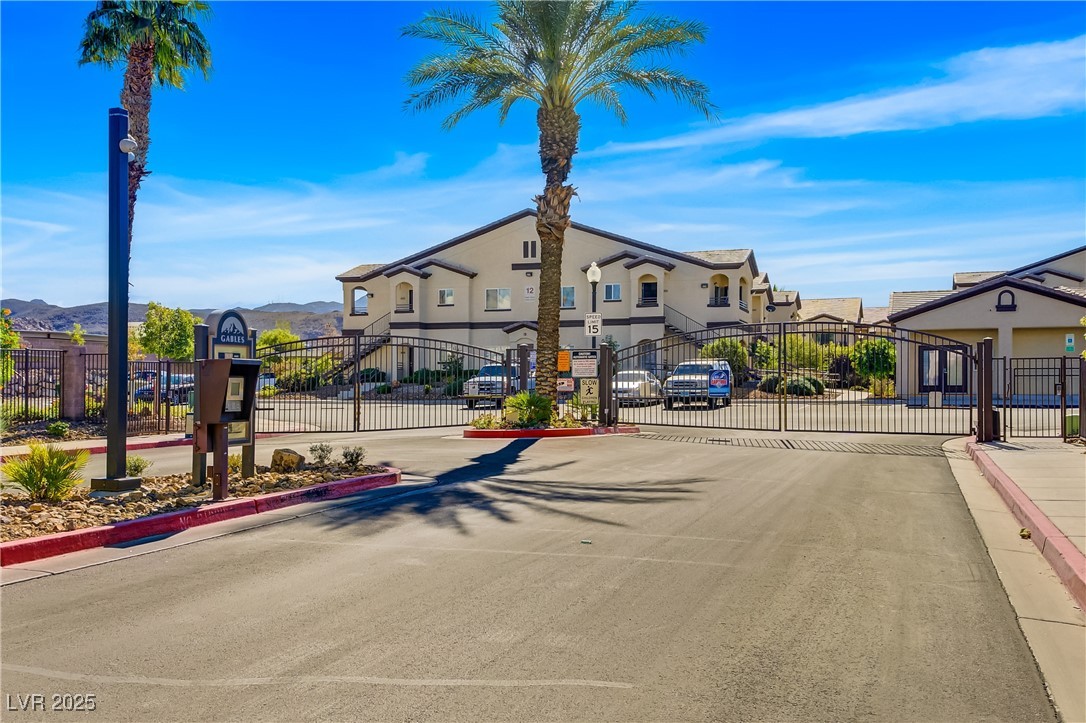 2291 W Horizon Ridge Parkway 11266