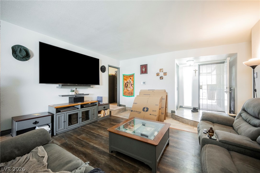 1020 Alan Shepard Street