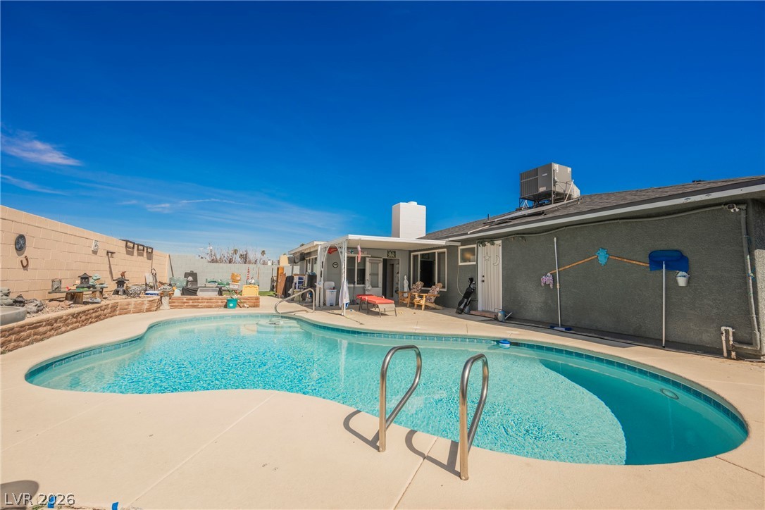 1020 Alan Shepard Street