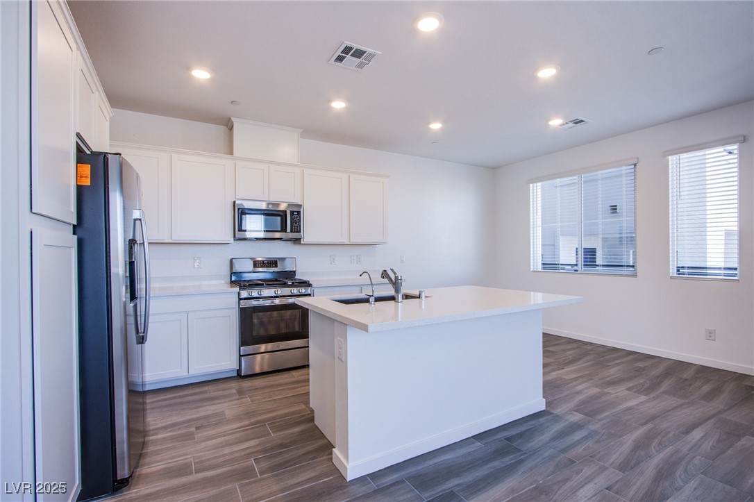 145 Aqua Commons Lane, Henderson, Nevada image 2