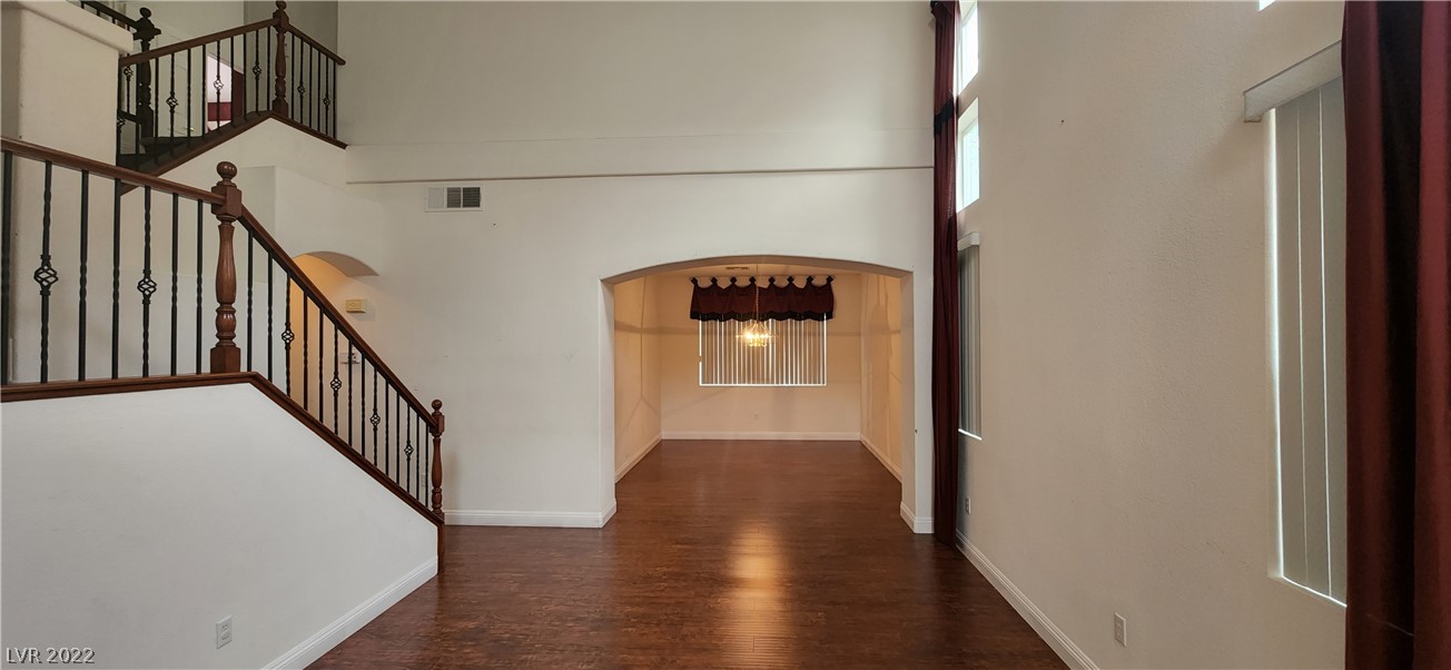 Photo 4 of 40 of 9824 Gallo Drive house