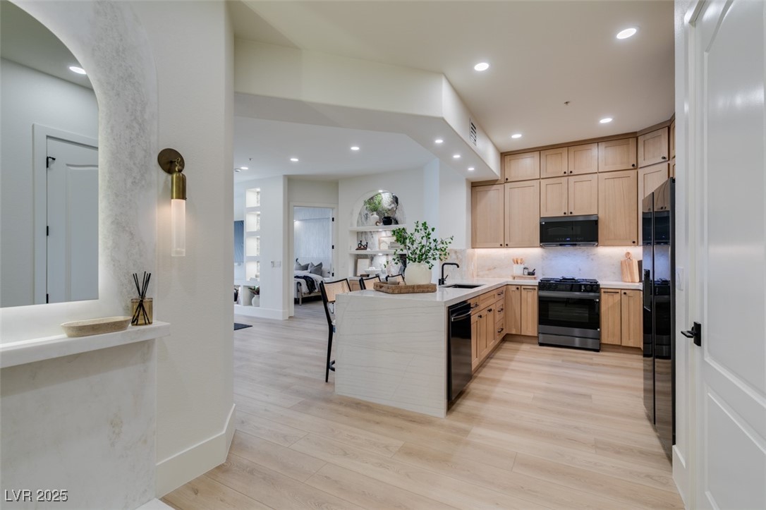 Las Vegas, Nevada 89123, United States, 2 Bedrooms Bedrooms, ,2 BathroomsBathrooms,Residential,Active,238281