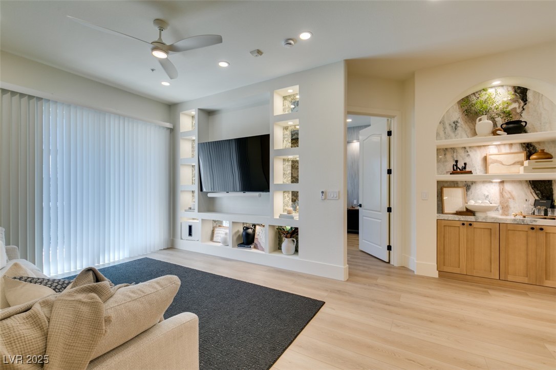 Las Vegas, Nevada 89123, United States, 2 Bedrooms Bedrooms, ,2 BathroomsBathrooms,Residential,Active,238281