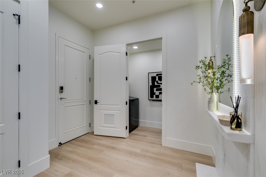 Las Vegas, Nevada 89123, United States, 2 Bedrooms Bedrooms, ,2 BathroomsBathrooms,Residential,Active,238281