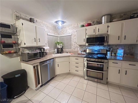 Tiny photo for 533 Calypso Drive, Henderson, NV 89002 (MLS # 2723776)