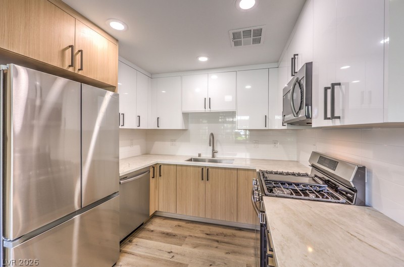 10553 Pine Glen Avenue 107