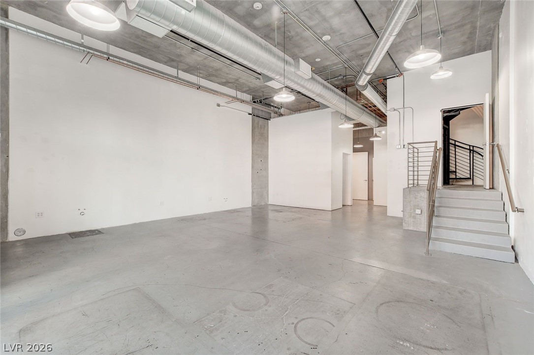 353 E Bonneville Avenue 181/281