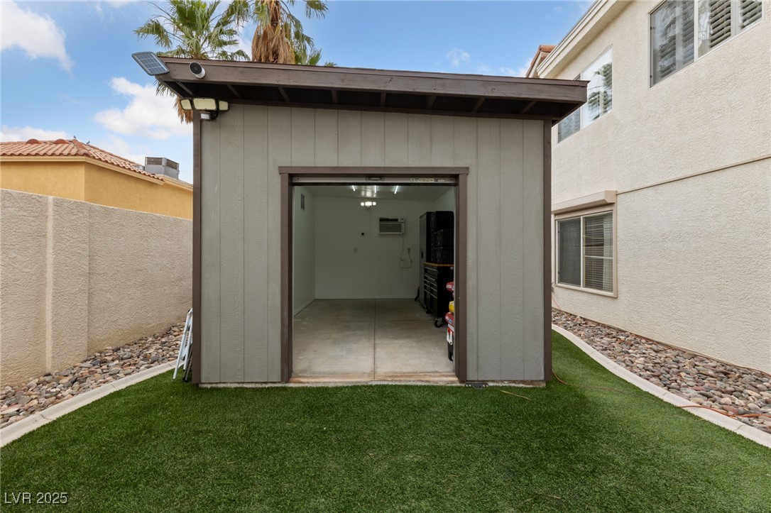 8780 Autumn Wreath Avenue, Las Vegas, Nevada image 30