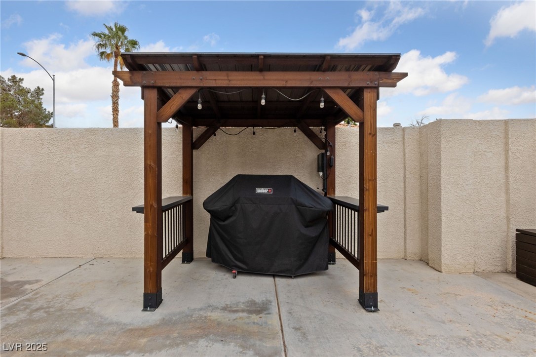 8780 Autumn Wreath Avenue, Las Vegas, Nevada image 27